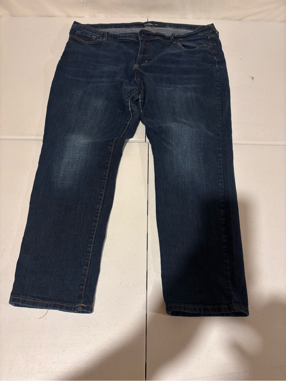 Old Navy High Rise Straight Leg Blue Denim Jeans Women’s Size 20 (44x27)
